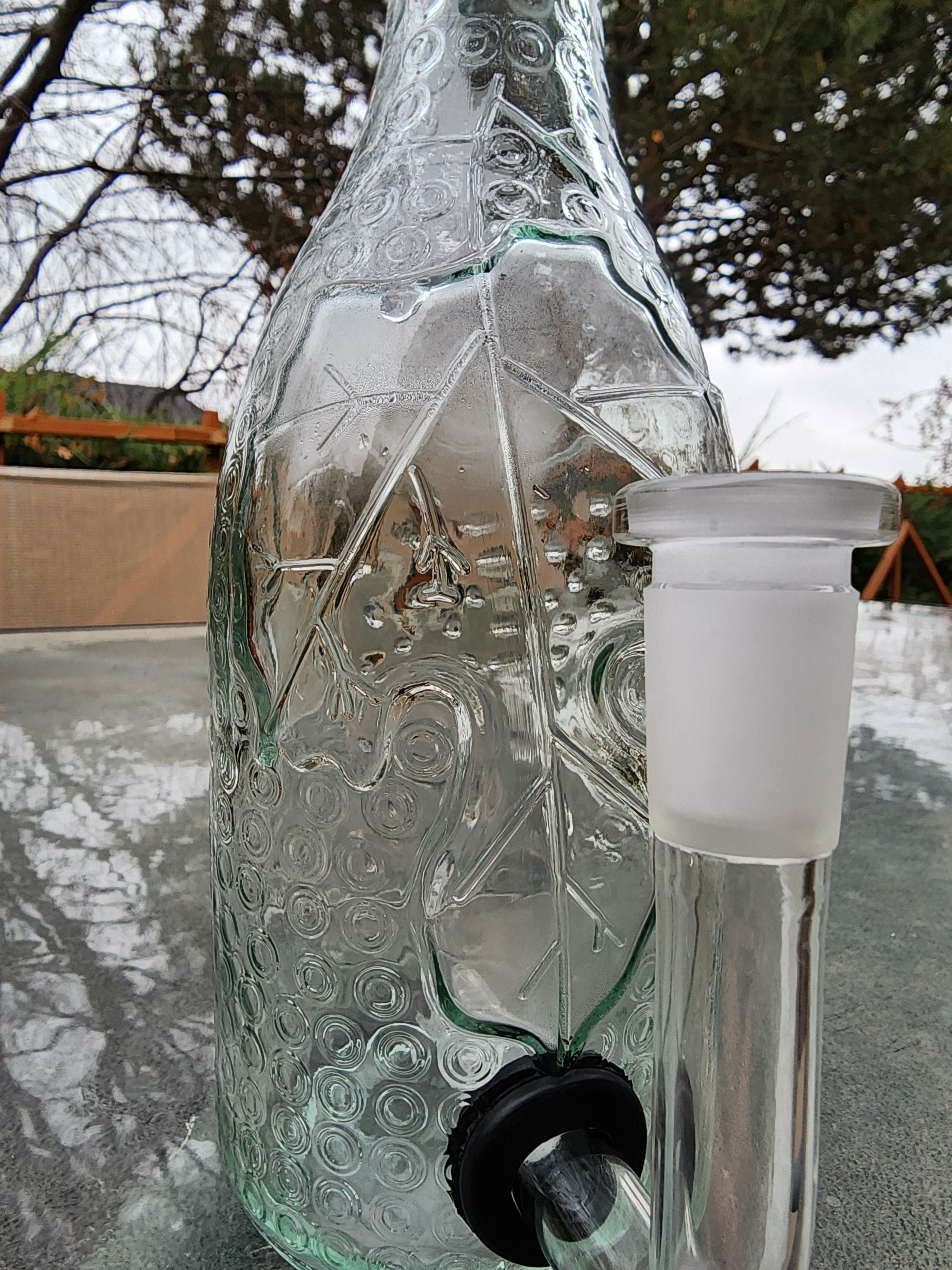 Fruit Wine Bottle Water Pipe