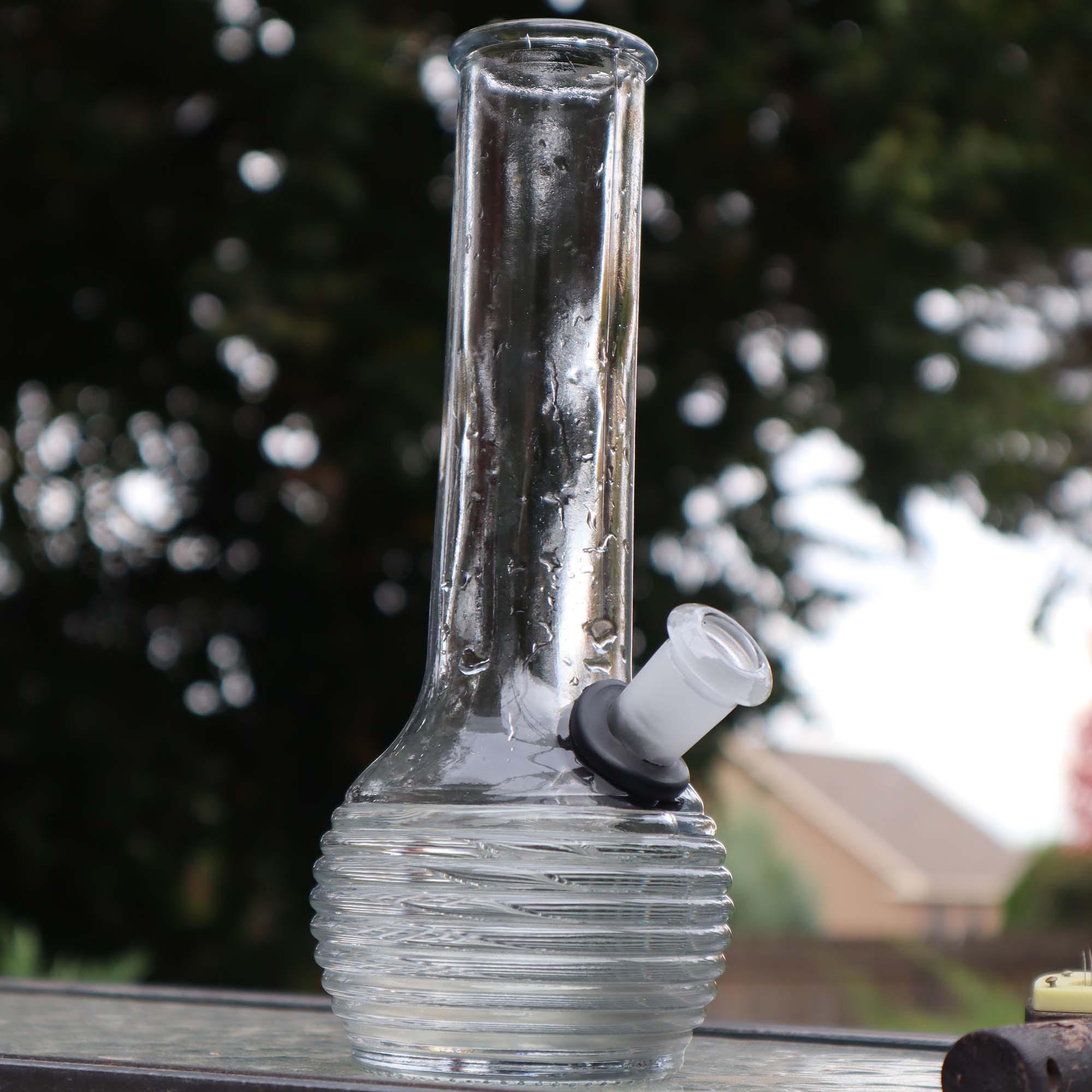 Ribbed Beaker Vase Water Pipe